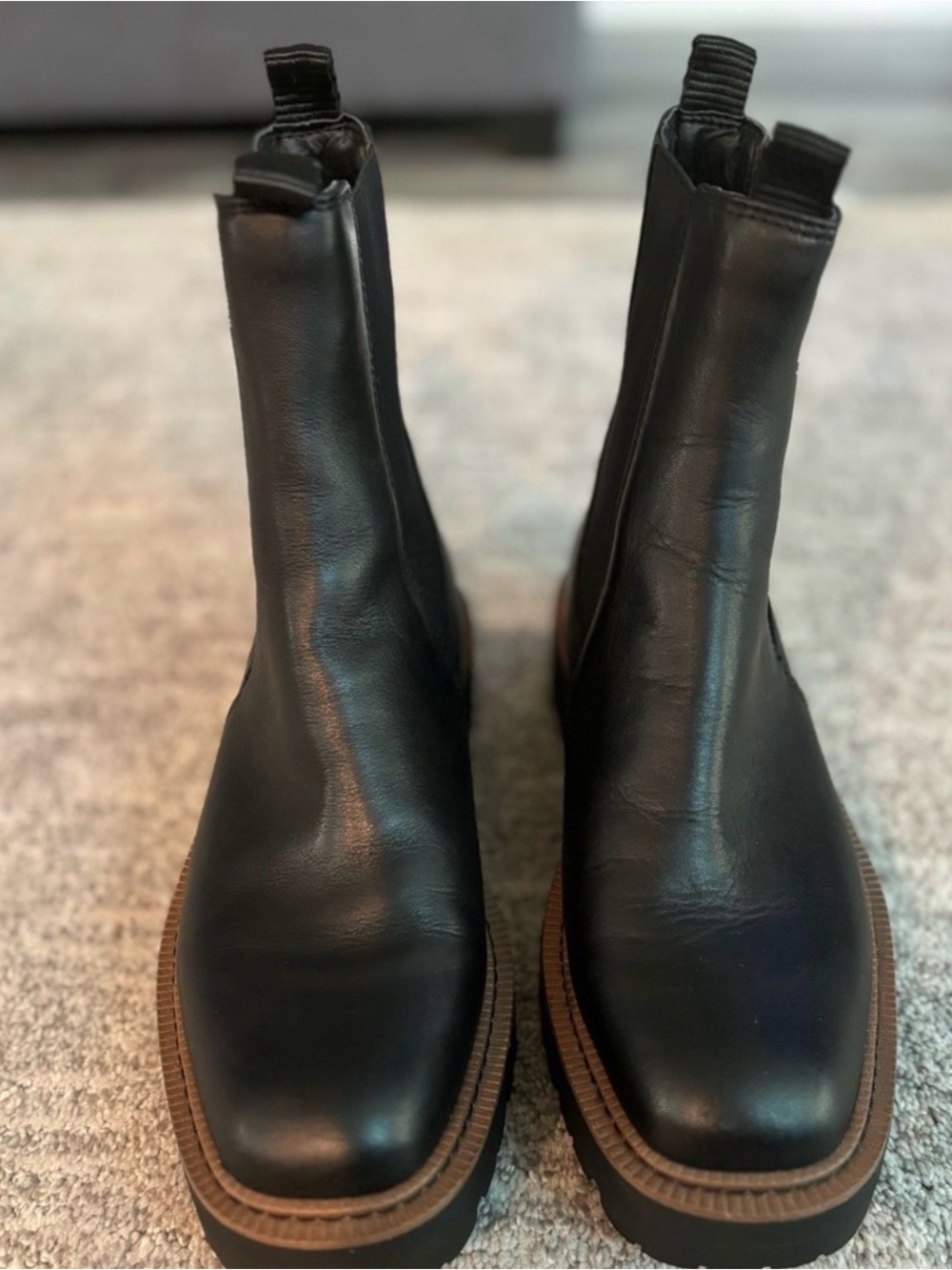 NWOB Sam Edelman Black Leather Chelsea Booties